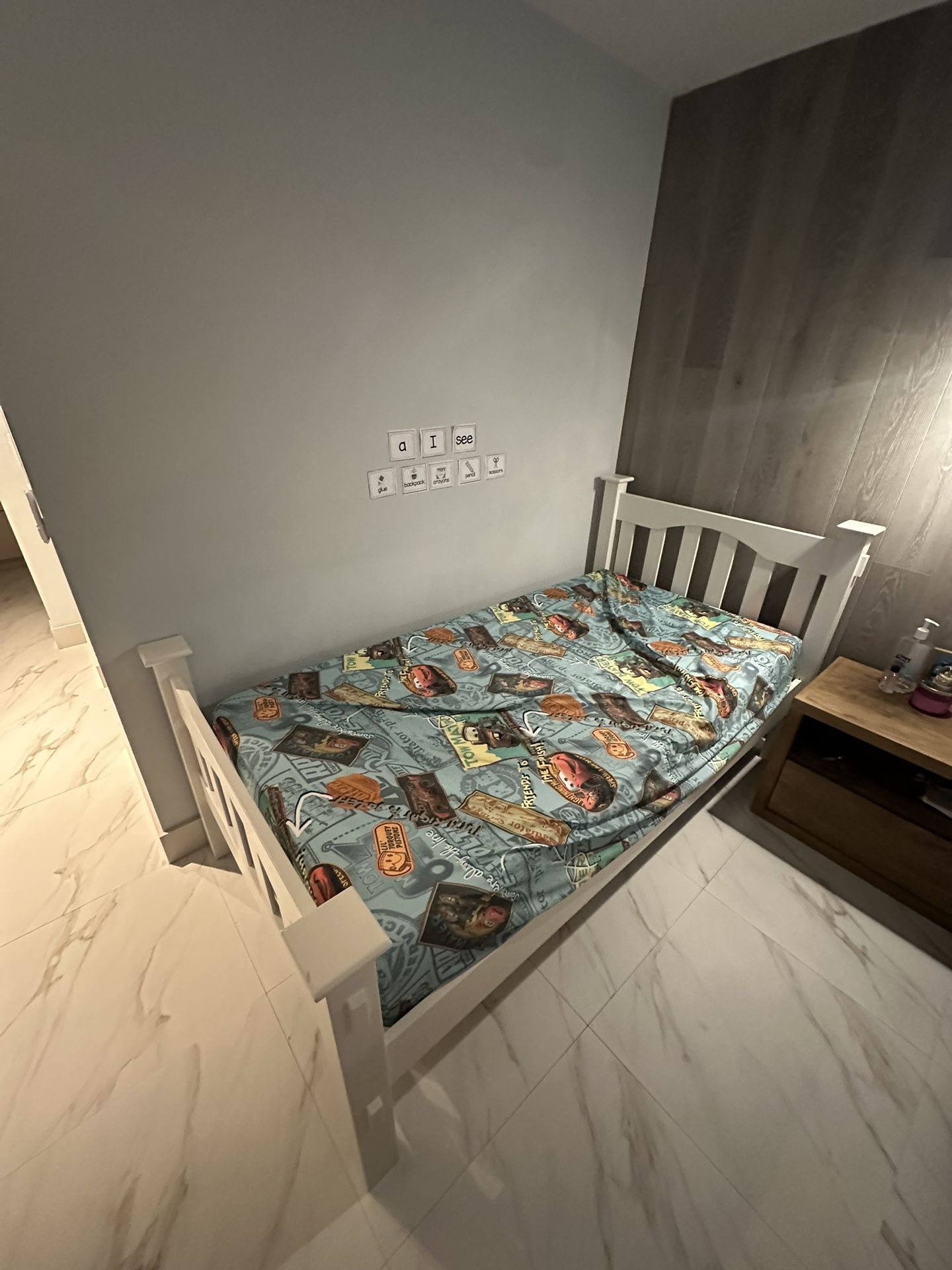 Kids Twin Bed