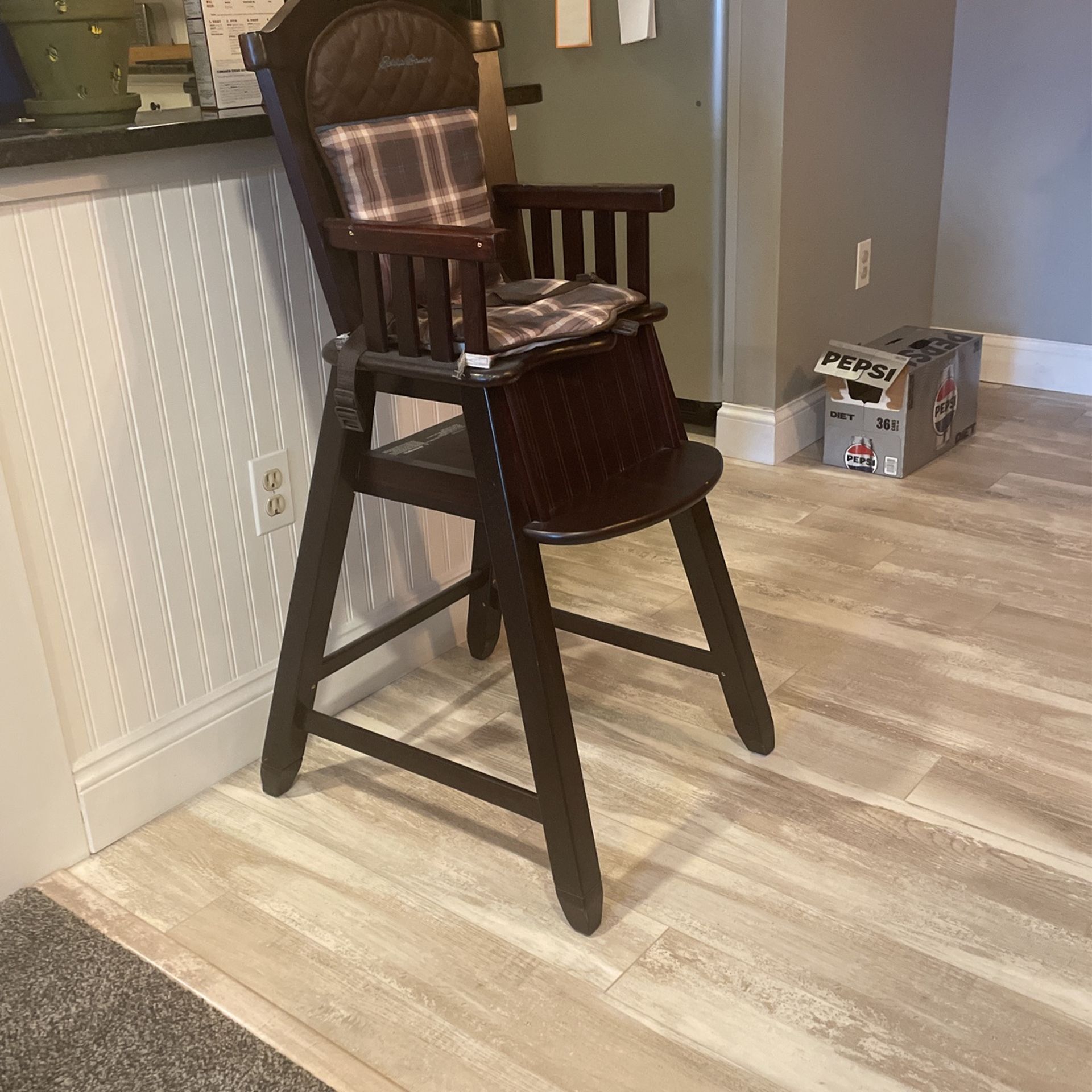 High chair 