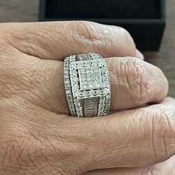BEAUTIFUL DIAMOND RING SIZE 8.5 14K WHITE GOLD 2.00  CT TW  I ADDED 2 ADDITIONAL BANDS