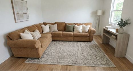 Oversized Sectional great condition!
