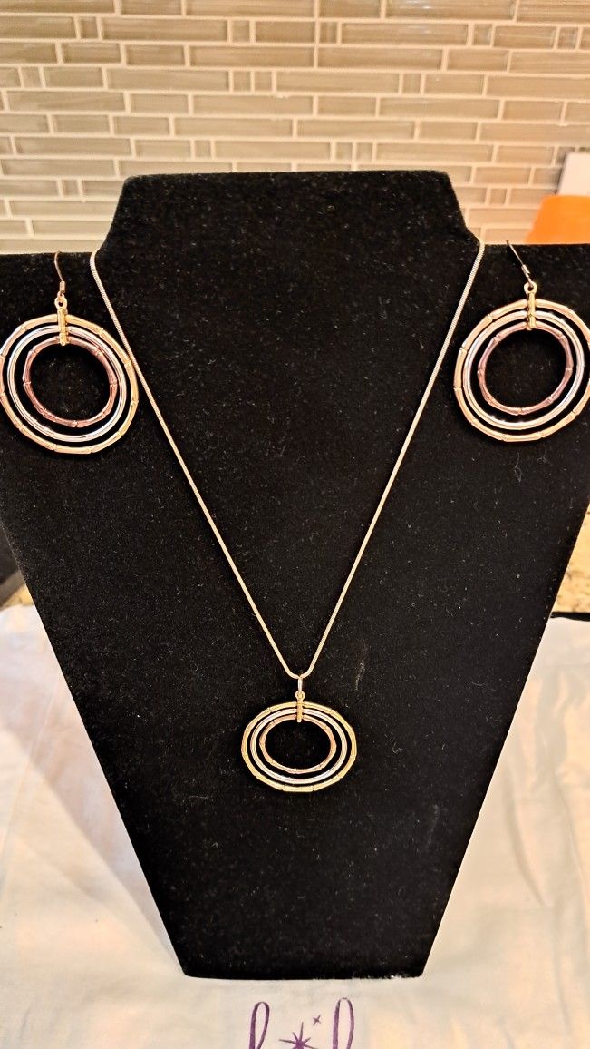 Park Lane Necklace And Earings Set Gold, Silver, Bronce Colors
