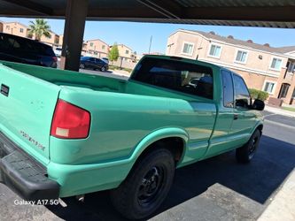 2000 Chevrolet S-10