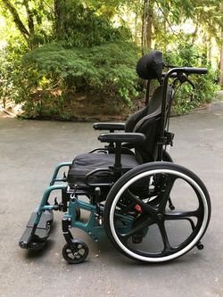 Tilt-in-Space Wheelchair