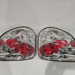 Ford F150 1997-2000 Tail Lights Step Side 