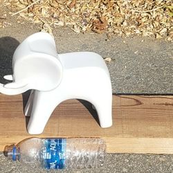 Dont Delete Figurine Statue White  Glass Elephant 