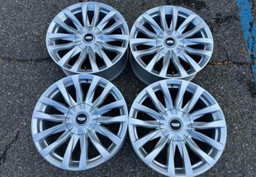 22” OEM FACTORY CADILLAC ESCALADE PLATINUM LUXURY GMC DENALI YUKON CHEVY TAHOE SUBURBAN ORIGINAL