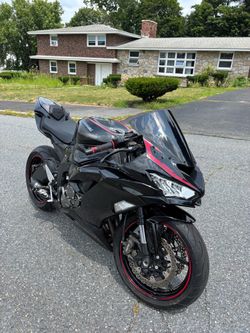 2023 Kawasaki ZX6R