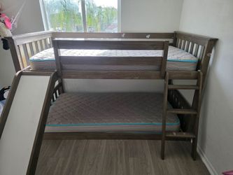 Twin Over Twin Bunk Bed with Slide & Ladder
