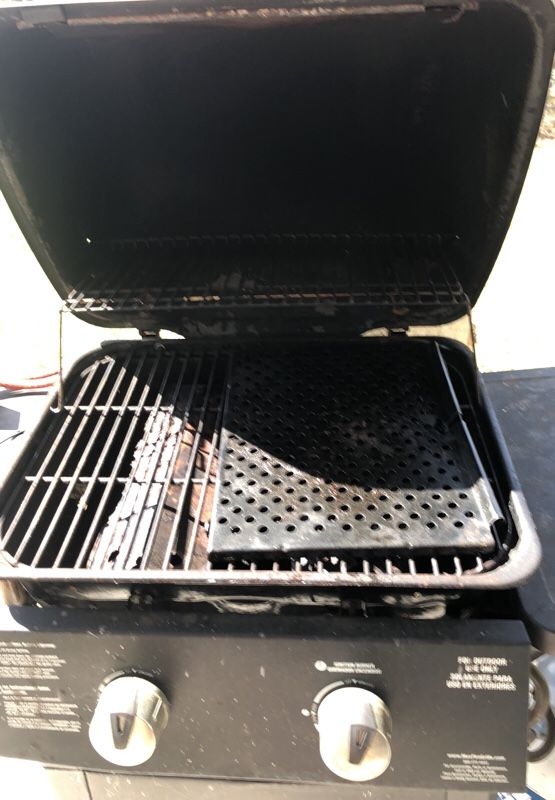 Used Maxfire BBQ grill with half full propane tank for Sale in Brooksville FL OfferUp