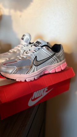 Nike zoom Vomero 5