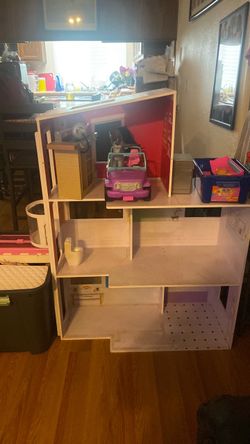 Dollhouse
