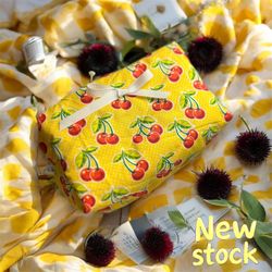 Large Quilted Makeup Bag – Cherry Print 🍒 