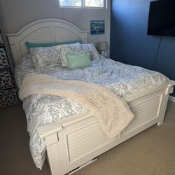 Queen Bed Frame 