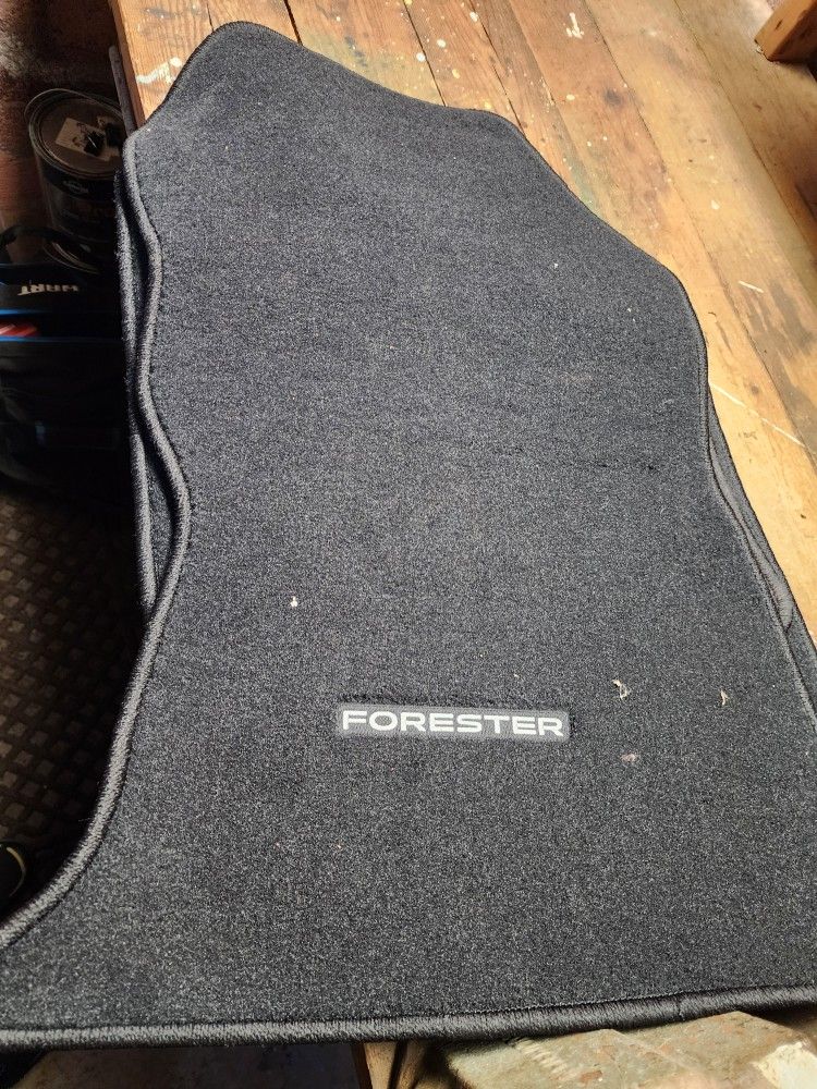 Subaru Forester OEM Floor Matts