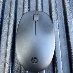 HP wireless computer Dual Mode Mouse 300 (model 6CR71AA) 