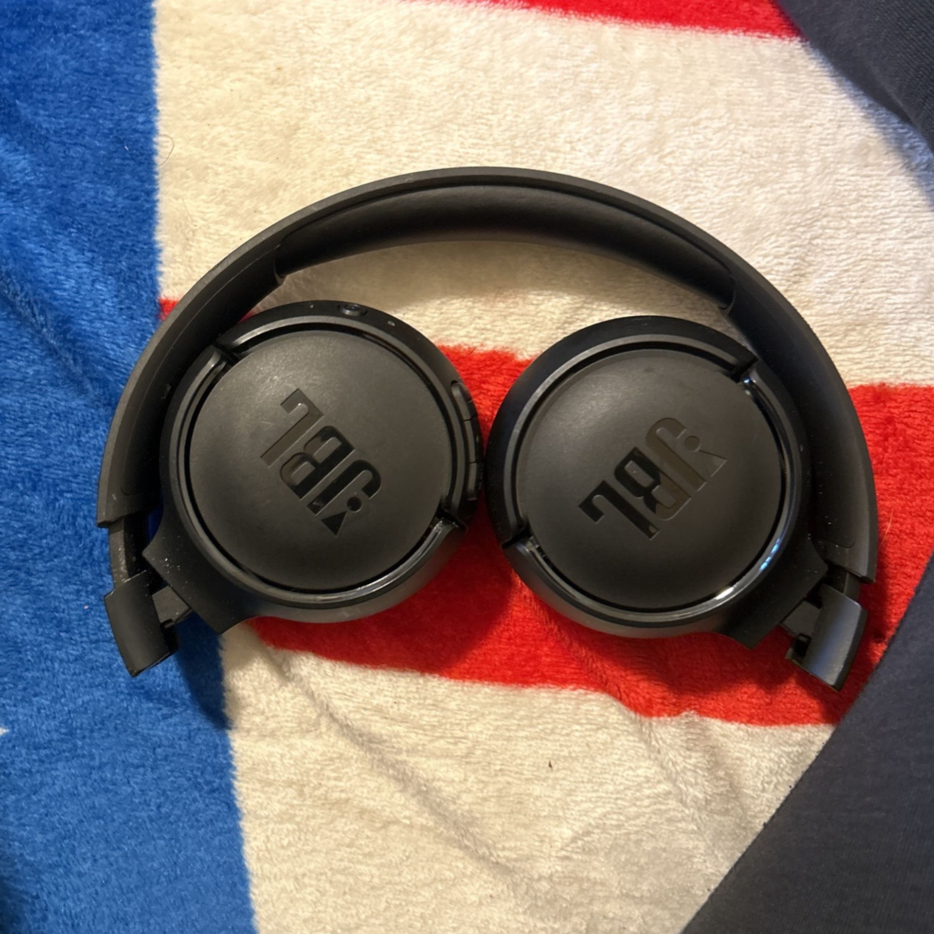 JBL Overhead Bluetooth Wireless Headphones