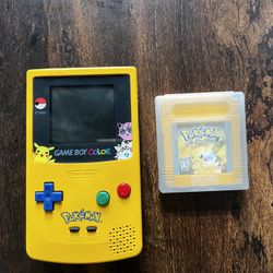 Pokémon Game boy color With Pokémon Yellow