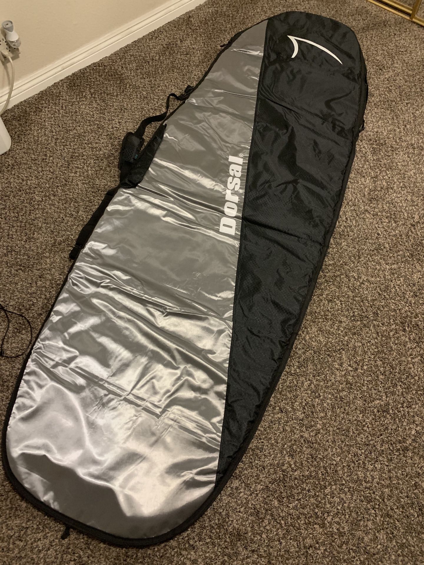 Surfboard bag- Dorsal board carry bag 8’0 - BRAND NEW w/o tags
