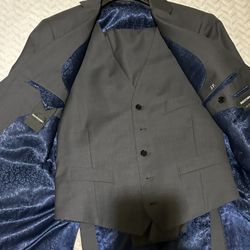 Men’s Indochino Suit