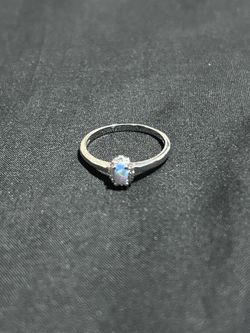 Sterling Silver Oval Monstone 