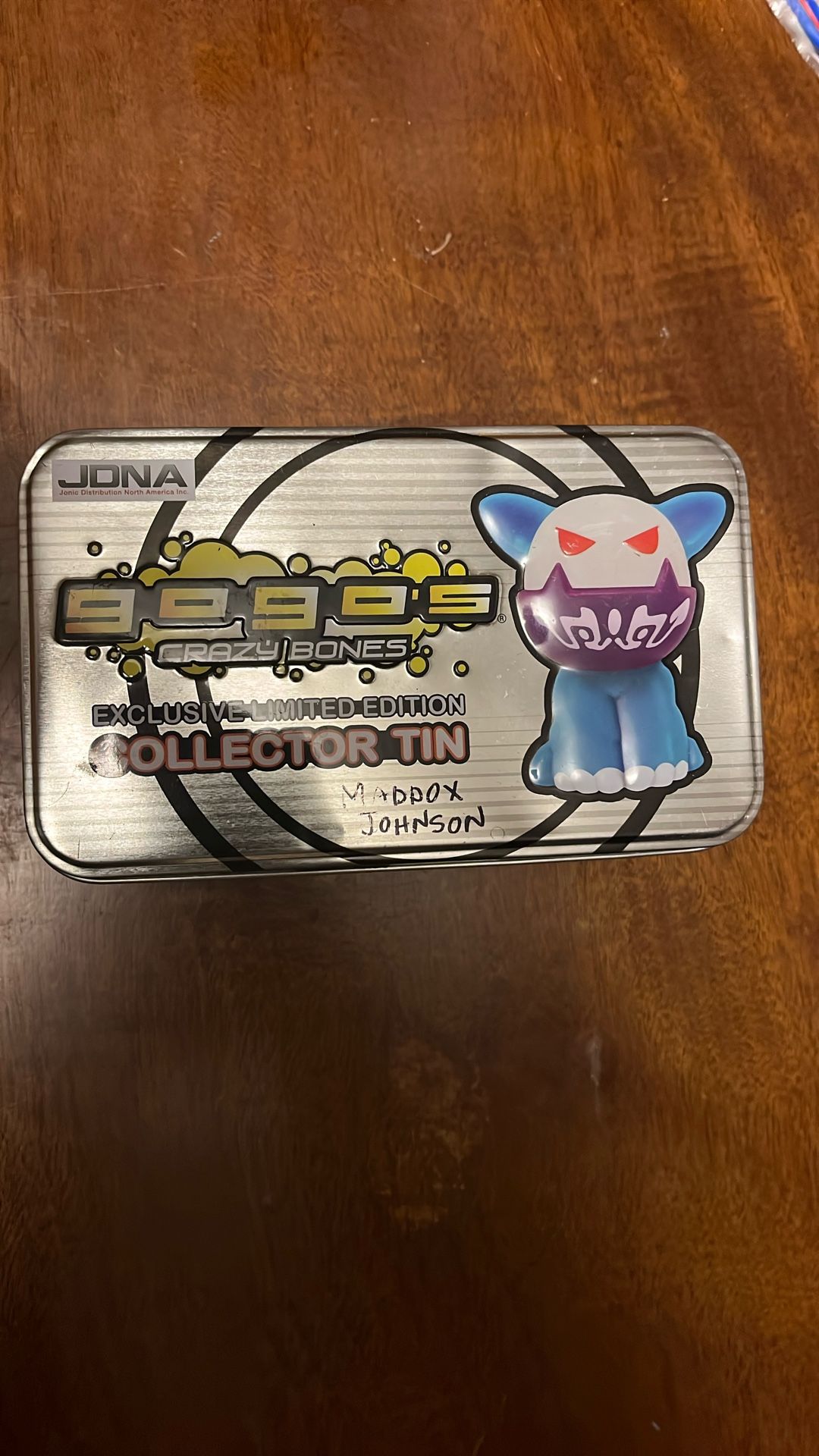 Crazy Bones Limited Edition Collector Tin