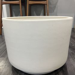 16” Diameter Ceramic Planter Pot