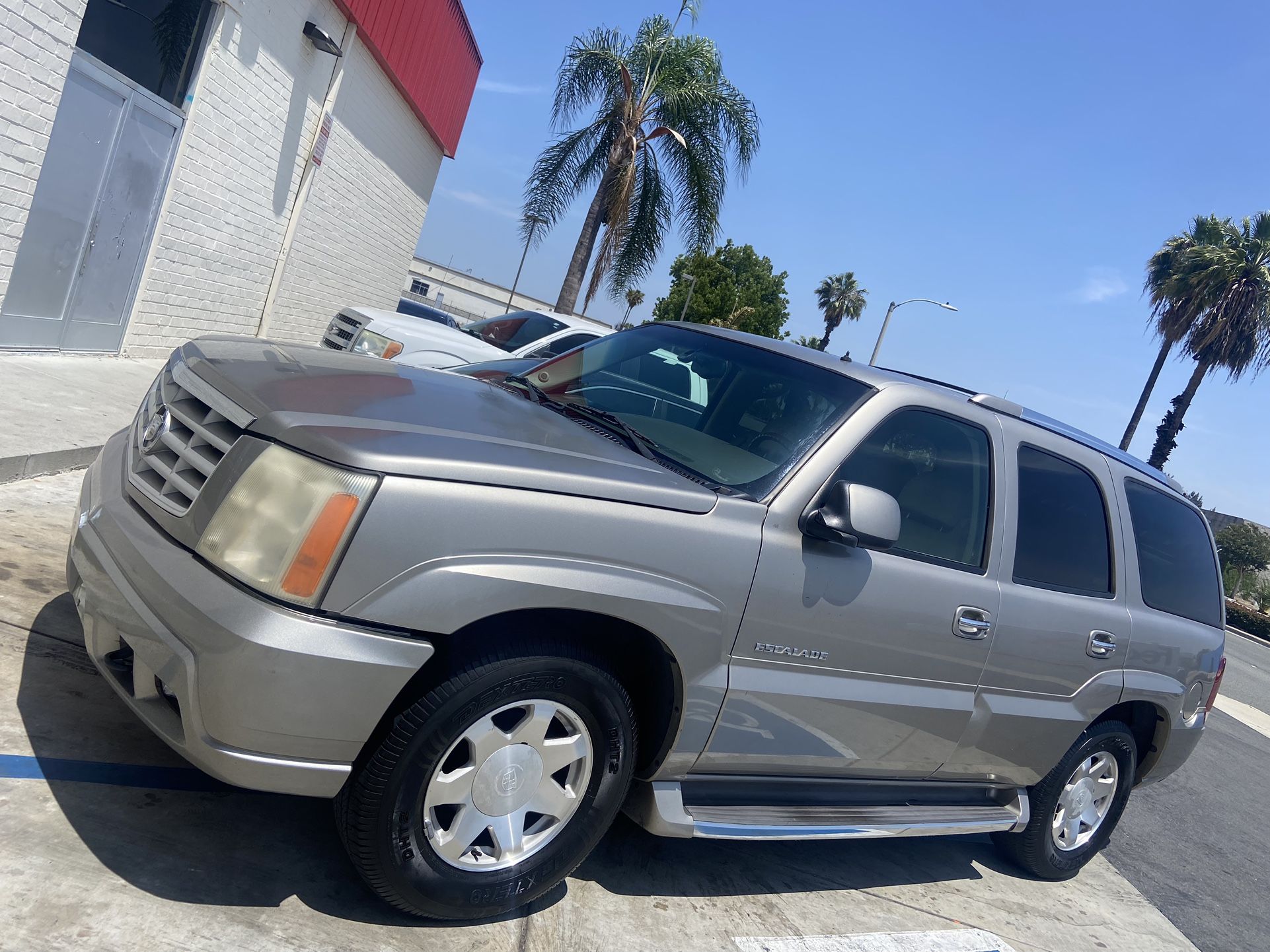 2002 Cadillac Escalade