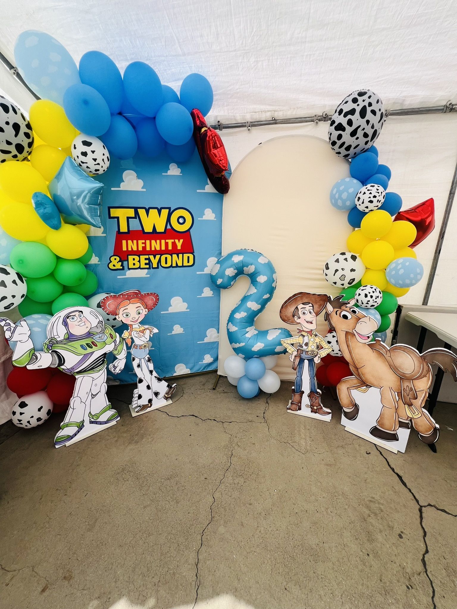 Banner And Toy Story Figures