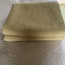 Ilewyn Fisher Silk Cotton Quilt Bedspread 