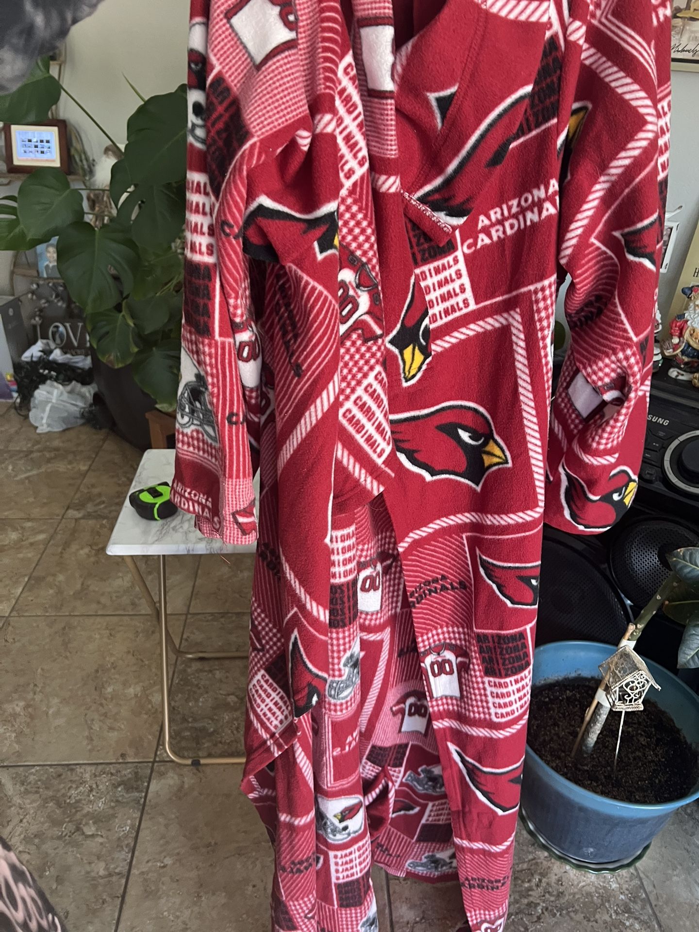 NFL Cardinals Football Snuggie Body Fleece Throw Blanket with Sleeves Adult One Size