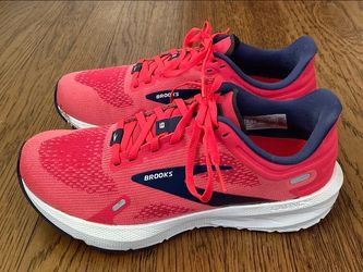 BROOKS RUNNING