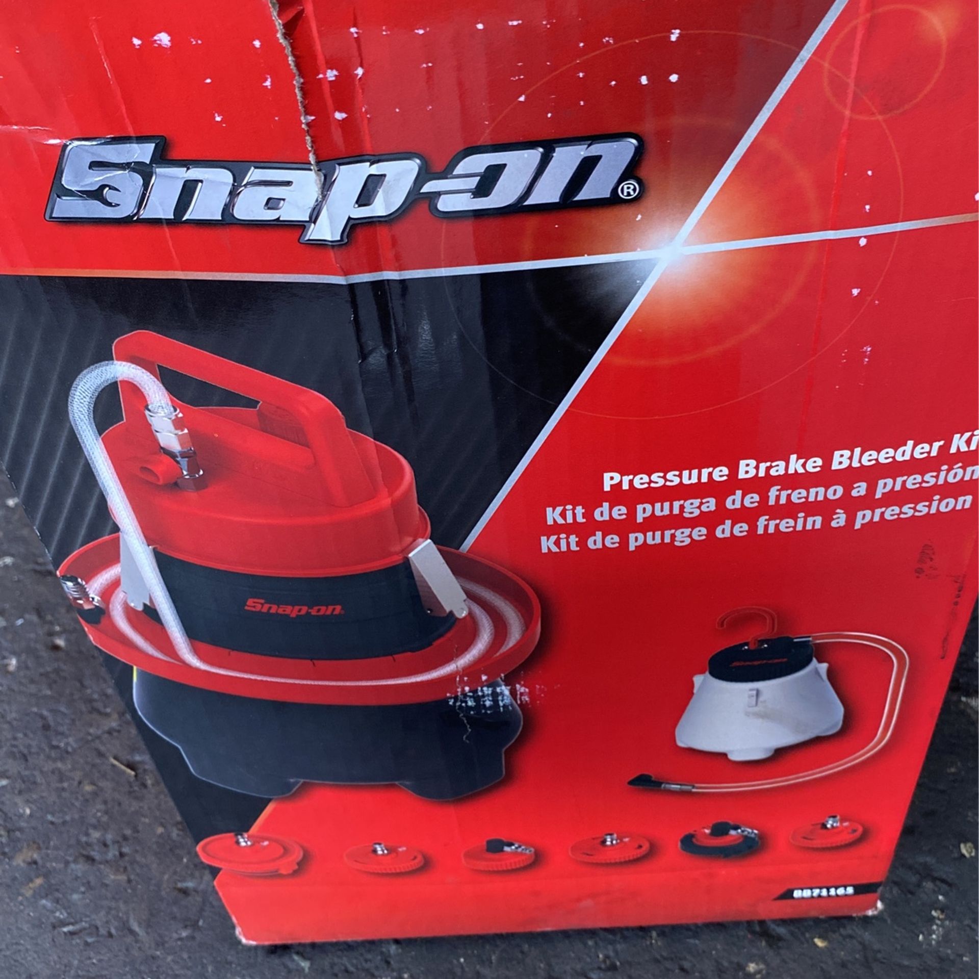 Snap On Pressure Brake Bleeder Kit for Sale in San Diego, CA OfferUp