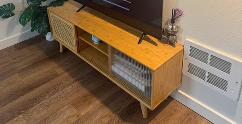 Rattan TV Stand for Up to 55 Inch, Mid Century Modern Bamboo Entertainment Center with 2 Cabinets