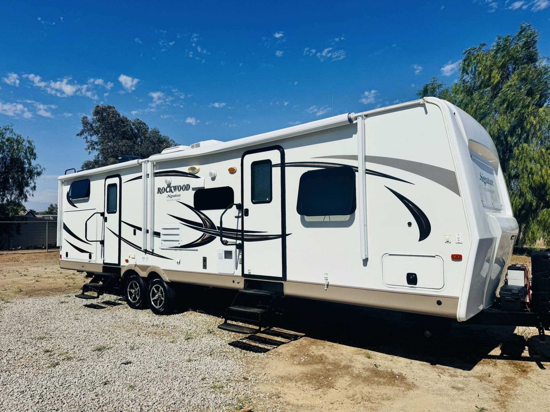 2017 Rockwood 28ft