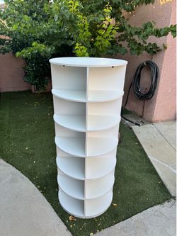 Rotating Shoe Rack