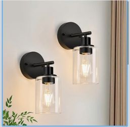 2 pieces Wall sconces
