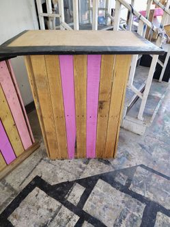 Pallet bar foldable