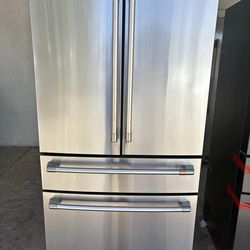 2025 GE Café stainless still refrigerator