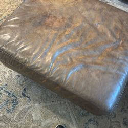 Free Ottoman