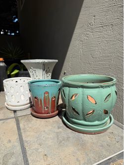 Orchid pots