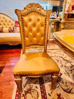 Elegant Gold Baroque Tufted Dining Chair