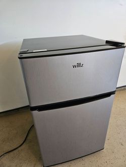 Mini Refrigerator/Freezer  - Willz - 3.1 cu ft