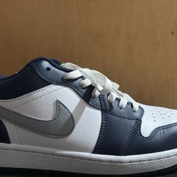 Air Jordan 1 Low Grey-Midnight Navy 553558-141 Men’s 11.5