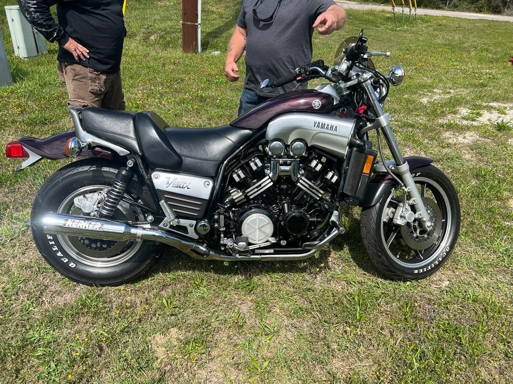 1986 yamaha v-max