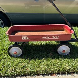 90 Radio Flyer Solid Wells
