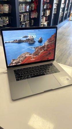 MacBook Pro 16Ram 1tb 2018