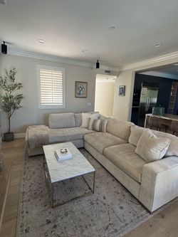 Sectional couch