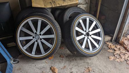 18" Vogue Tires w/Rims