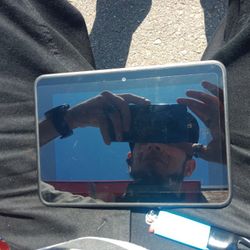 Amazon Kindle 8" HD Tablet  Mate Black