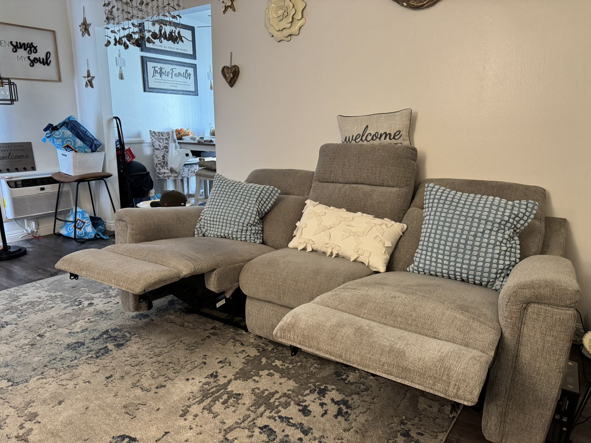 Powered Sofa/couch